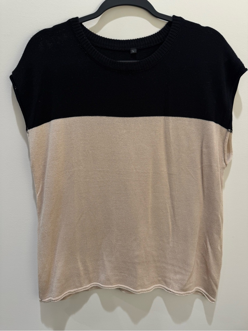 Amazon Women's Crew Neck Colorblock Sweater - Black & Beige